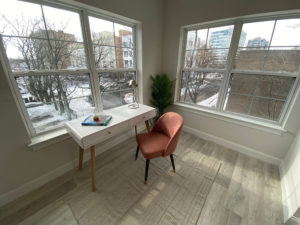 129 Halstead 2 Bedroom / 2 Bathroom Living Room