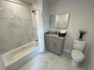 129 Halstead 2 Bedroom / 2 Bathroom