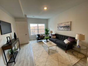 129 Halstead 2 Bedroom / 2 Bathroom Duplex