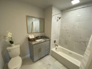 129 Halstead 2 Bedroom / 2 Bathroom