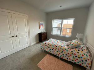 129 Halstead 2 Bedroom / 2 Bathroom Duplex